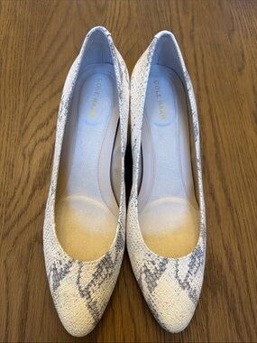 Cole Haan Grand OS Wedge Heels Size 9B